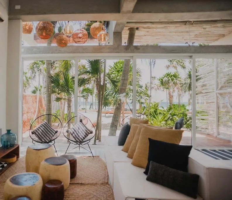 Tulum Beachfront Villa I'Ik By Casa Xuul Tulum