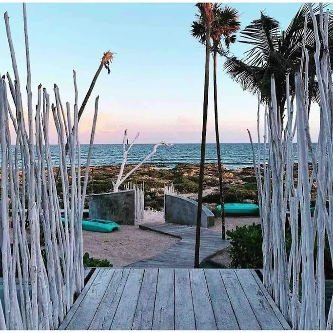 Tulum Beachfront Villa I'Ik By Casa Xuul Tulum