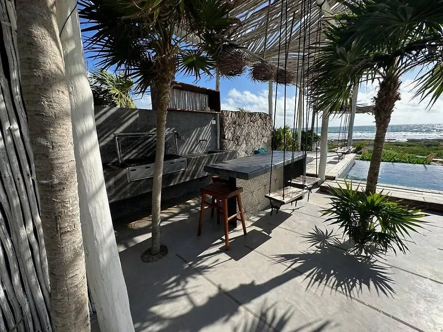 Tulum Beachfront Villa I'Ik By Casa Xuul Tulum
