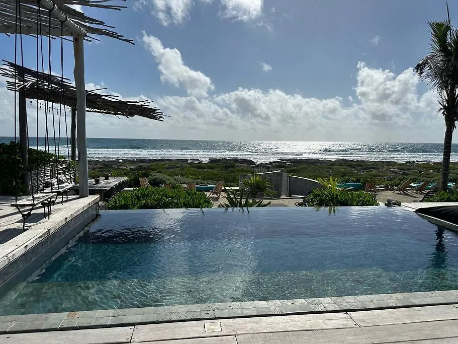 Tulum Beachfront Villa I'Ik By Casa Xuul Tulum Mexico
