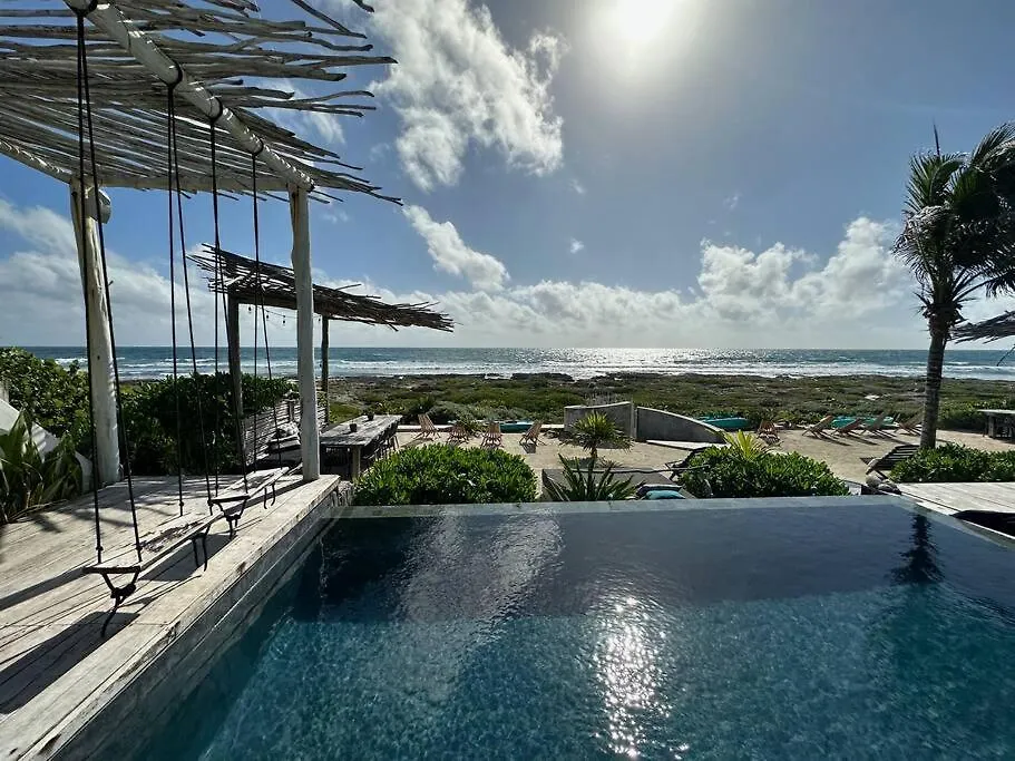 Tulum Beachfront Villa I'Ik By Casa Xuul Tulum
