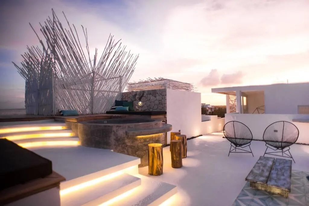 Tulum Beachfront Villa I'Ik By Casa Xuul Tulum Mexico