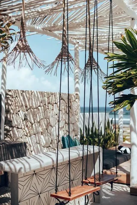 Tulum Beachfront Villa I'Ik By Casa Xuul Tulum