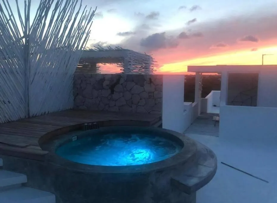 Tulum Beachfront Villa I'Ik By Casa Xuul Tulum