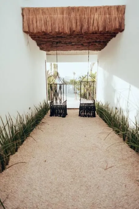 Tulum Beachfront Villa I'Ik By Casa Xuul Tulum